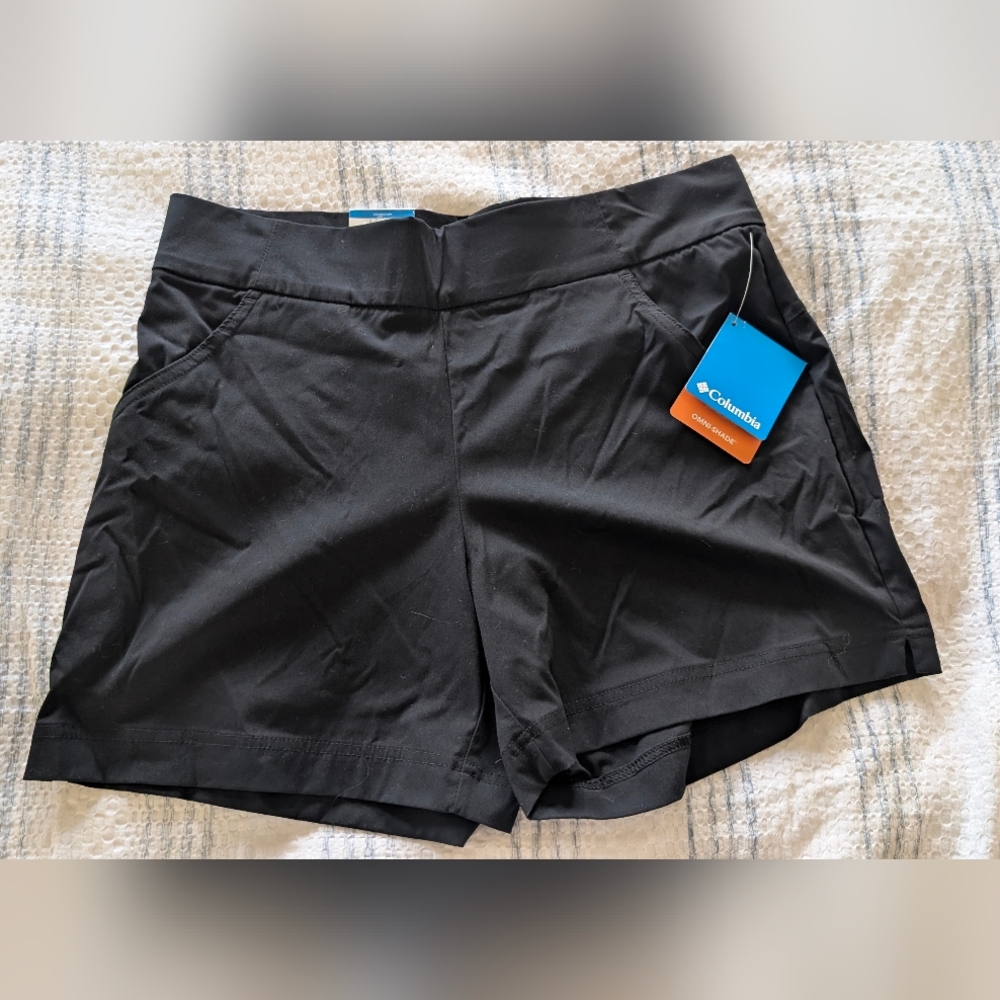 Columbia Active Shorts, Size Large, Women, Black, New With Tags, New!